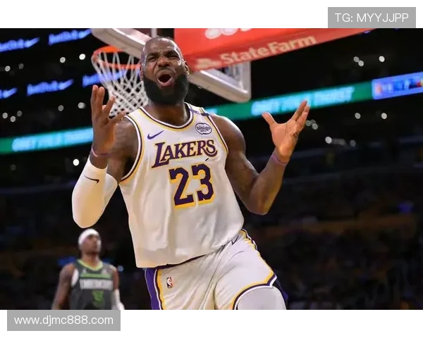 南京网球队灵活性引发热议球员表现与战术调整成焦点讨论