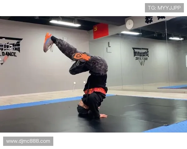 街舞风潮下的北京街舞队速度解析与舞蹈文化的深度融合探讨