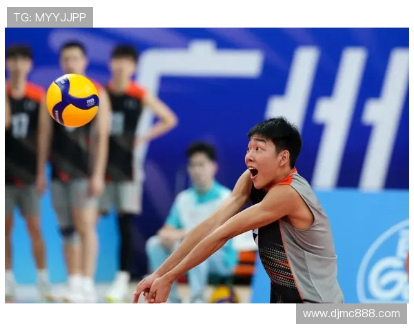 重庆排球队在排球状态排行榜中荣获第五名展现出强劲实力与潜力 重庆排球队在排球状态排行榜中荣获第五名展现出强劲实力与潜力