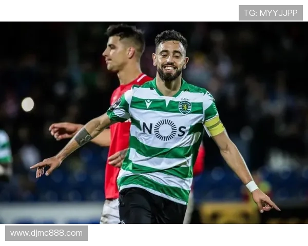 布鲁诺·费尔南德斯领衔曼联中场崛起 关键时刻助球队重回巅峰