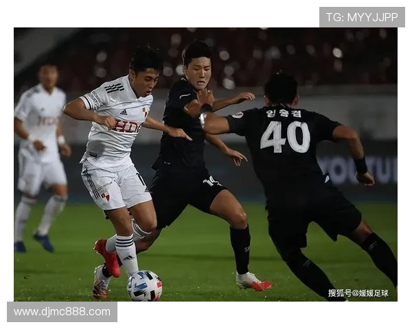 江原FC与城南FC的激烈对决展现韩国足球的魅力与竞争力