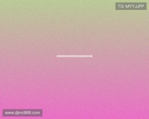 聚焦绿茵巨星成长轨迹：解析当代足球运动员崛起之路全景观察记